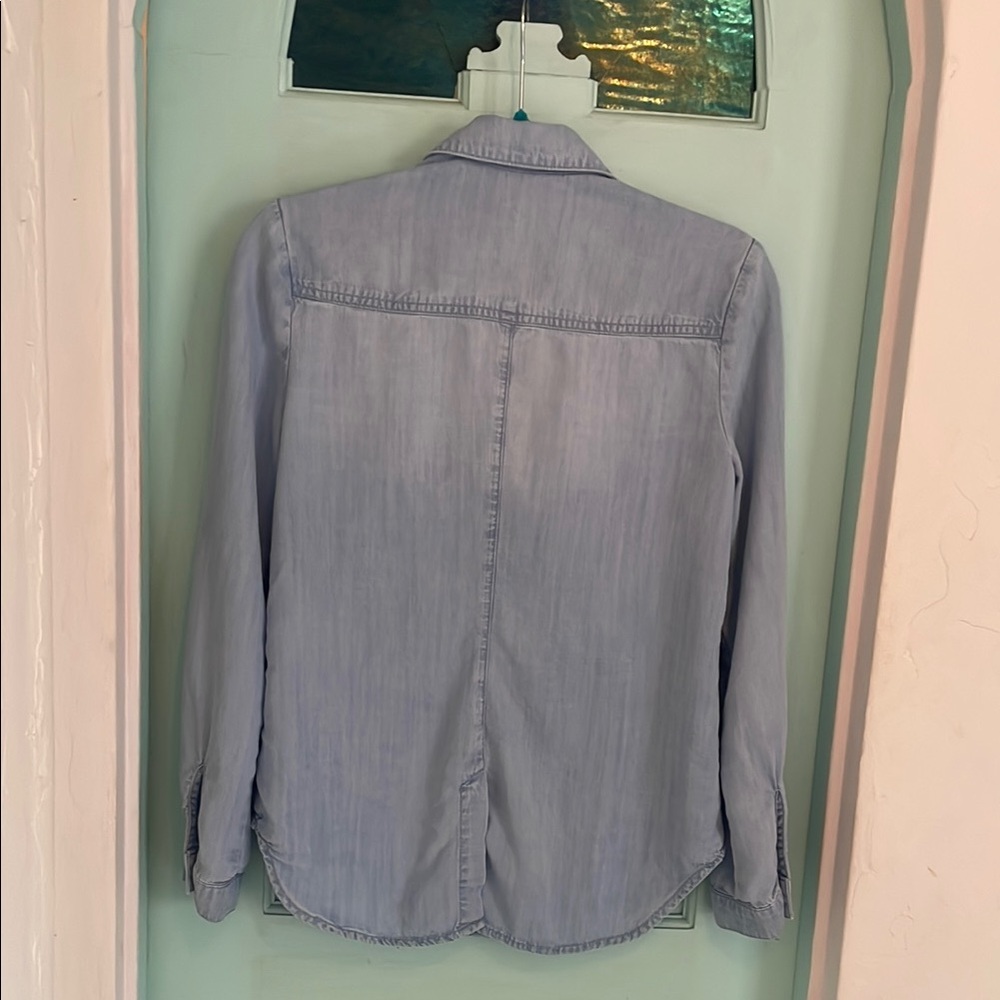 Cloth & Stone Light Blue Button Down Shirt
Anthropologie - Picture 3 of 6